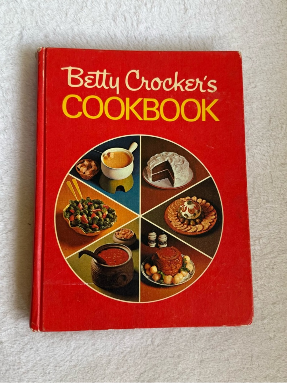 Vintage Betty Crocker Red and Yellow Cookbook Pristine Condition hardcover